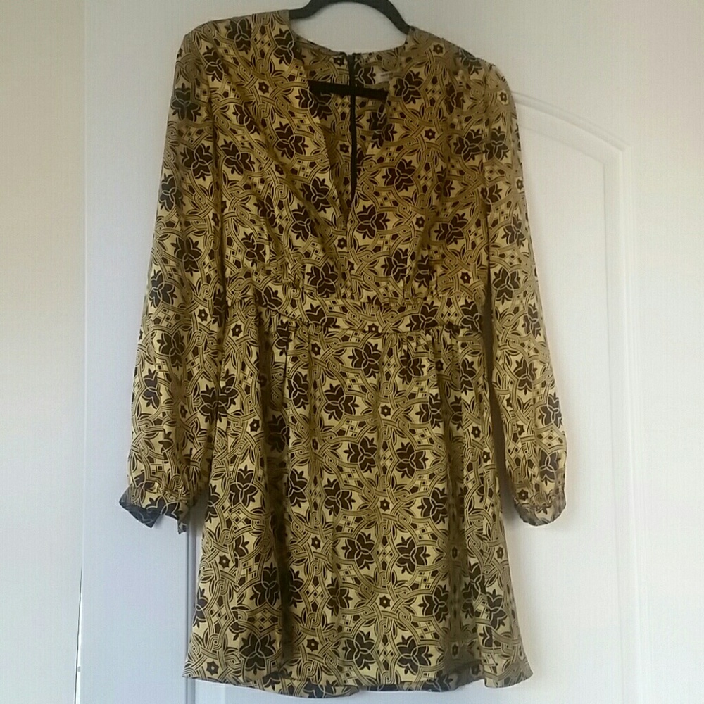 Nieve Lavi silk baby doll dress